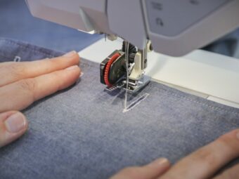 10376_Brilliance 75Q Buttonhole__1303 10376_Brilliance 75Q Buttonhole__1303
