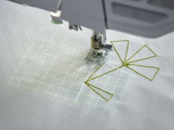 HV-EpicQuilt97-projector